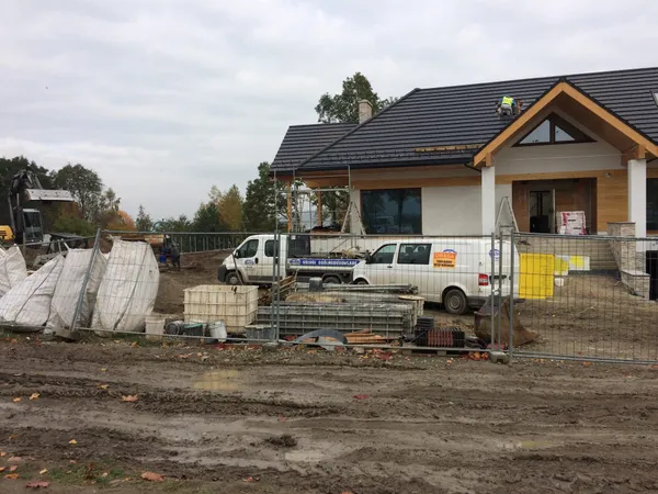 Budowa domu jednorodzinnego — zdjęcie 2
